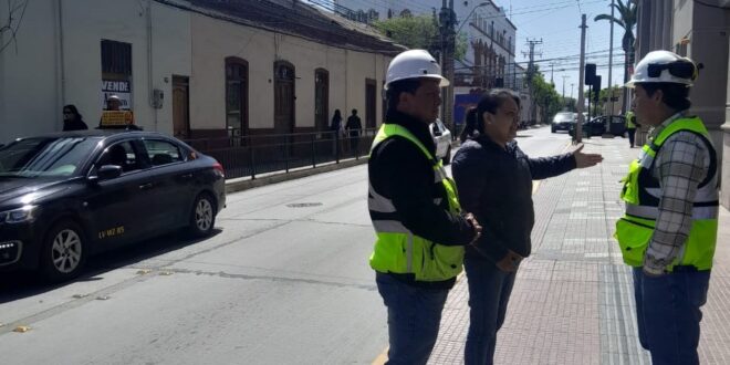 Aguas del Valle invierte $ 96 millones en renovación de colectores en calle Colón de La Serena
