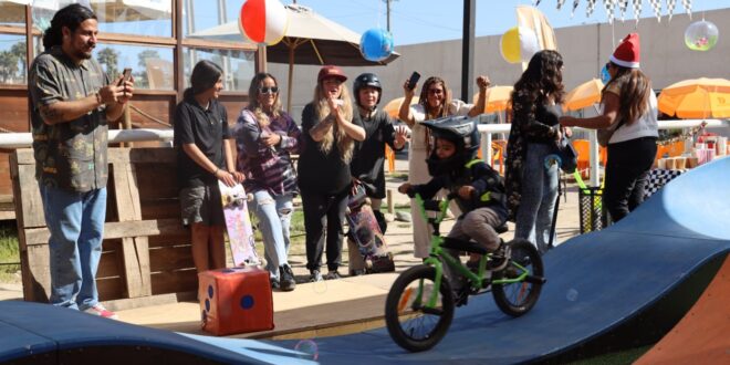 Deporte urbano en la región estrella Primer Campeonato Infantil de BMX dirigido a niños de 2 a 12 años