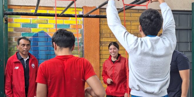 Fomentan la práctica de calistenia en jóvenes privados de libertad