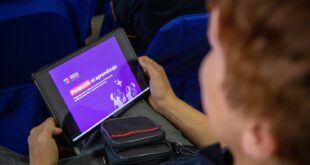 Mineduc lanza guía para potenciar el aprendizaje integrando el uso de la Inteligencia Artificial en contextos educativos