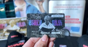 Comienza la venta de la tarjeta de pago en buses eléctricos en homenaje a Gabriela Mistral