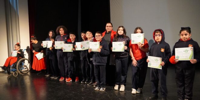 Colegio Saturno de La Serena presentó “Papayos contra la sequía” serie del Consejo Nacional de Televisión Infantil