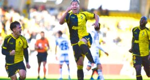 Coquimbo Unido Remonta un Partido Polémico Ante Limache y Se Afianza Como Líder Indiscutido de la Liga de Primera