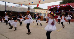 En el Colegio Saturno se realizó II Encuentro de Bailes Folklóricos Red Rural con Escuelas de La Serena y Vicuña