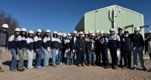 Estudiantes de enseñanza media conocen procesos de producción y tratamiento de Aguas del Valle
