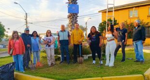Vecinos de La Serena transforman áreas verdes gracias al fondo concursable de Aguas del Valle