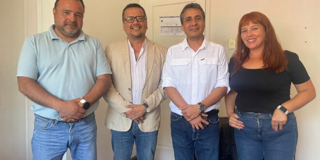 Capel refuerza trabajo en terreno junto al SAG y entrega tranquilidad a cooperados ante campañas de mosca de la fruta