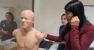 Ministra de Ciencias se mostró impresionada por labor realizada en la UCN