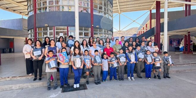 SLEP Elqui comenzó la entrega de 10.800 set de útiles escolares a estudiantes de enseñanza básica