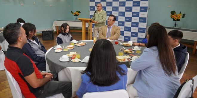 SLEP Elqui reconoció a escuelas de La Serena y La Higuera que mejoraron resultados en el SIMCE