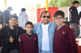 Carlos Pinto y Claudio Narea, invitados de honor en celebración del Día del Libro