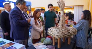 Escuela Mario Aquiles Rodríguez de Paihuano conmemoró a Gabriela Mistral y la Educación Rural