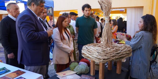 Escuela Mario Aquiles Rodríguez de Paihuano conmemoró a Gabriela Mistral y la Educación Rural